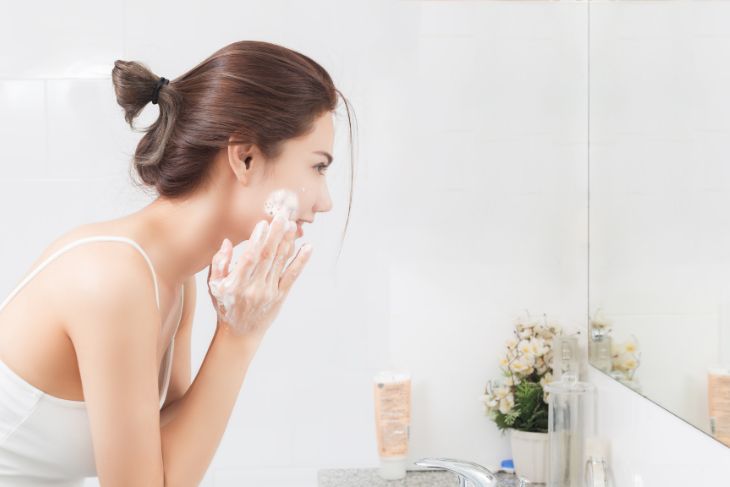 Face-Skincare-Routine